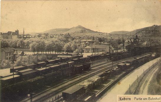 Gare et train 2  l'endroit